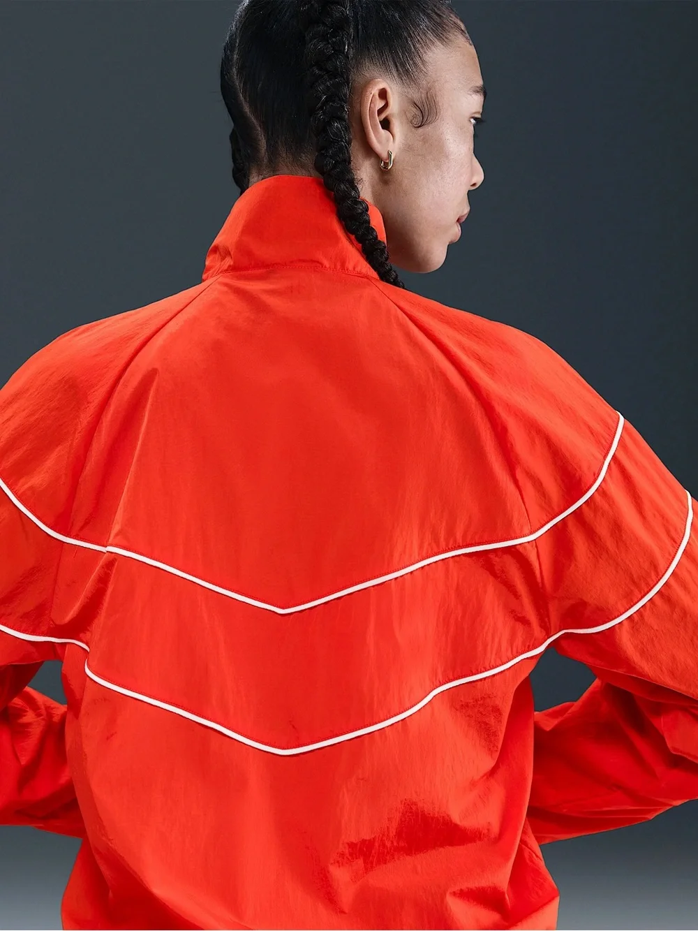 Nike orange Windrunner Women's Loose UV Woven Full-Zip Jacket sz M